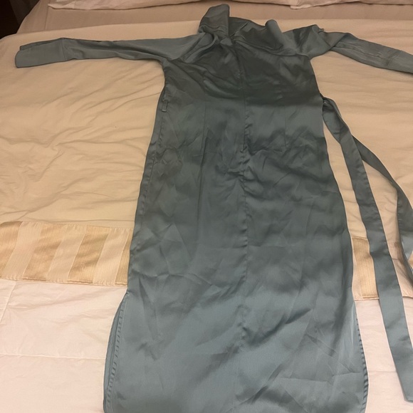 Lavish Alice dress size 4 mint color - Picture 6 of 6